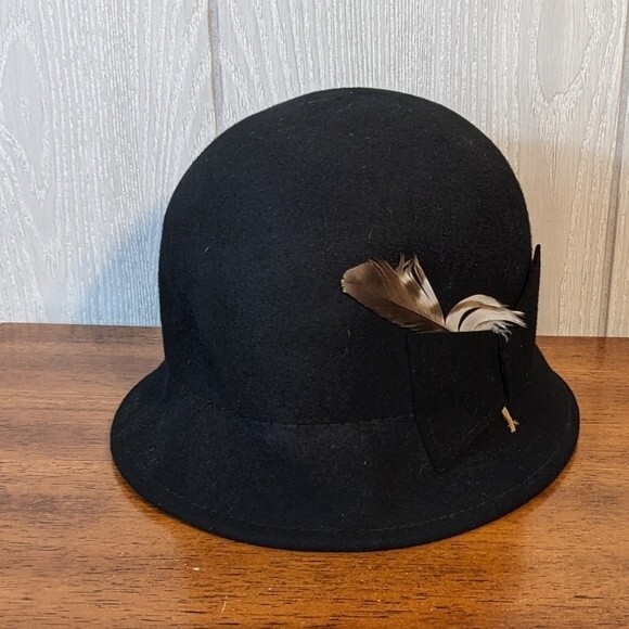 VTG Wool Felt Cloche W/Feather Bow EUC 20s OSFM - Picture 7 of 7